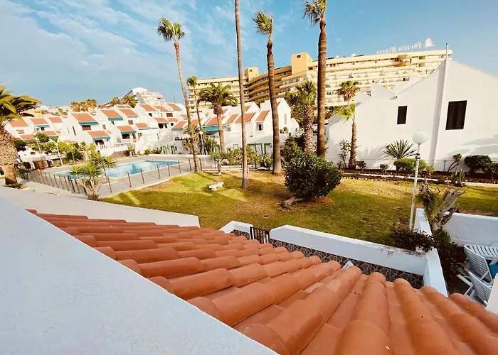 Sunshine House * Адехе