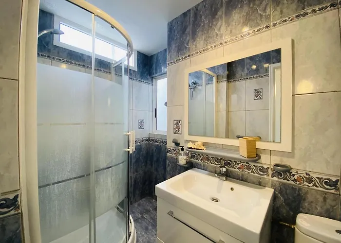 Sunshine House Дом отдыха *