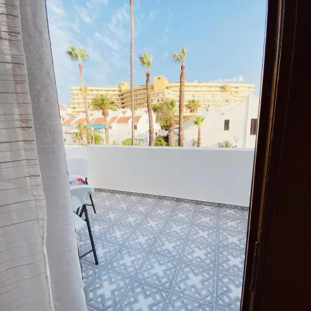 Sunshine House * Costa Adeje